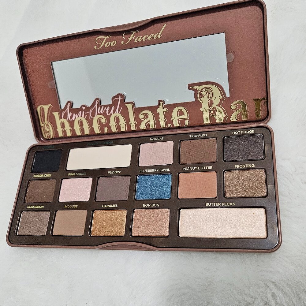 Too Faced Chocolate Bar Eyeshadow Palette New